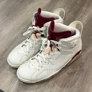 Jordan 6 Maroon